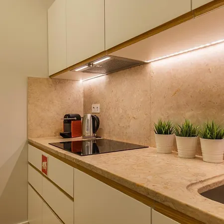 Lejlighed Upscale & Modern 2bdr *