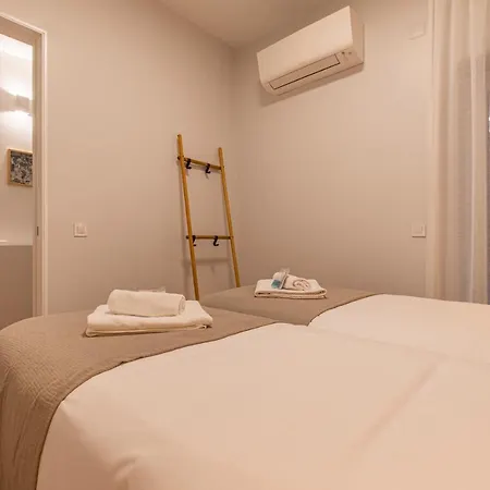 Upscale & Modern 2bdr * Lisbon