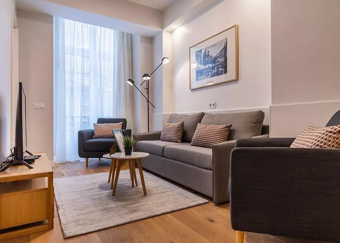 Upscale & Modern 2bdr Apartman Lisboa