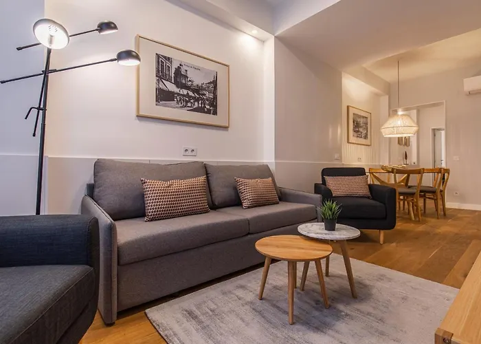 Upscale & Modern 2bdr * Lisboa